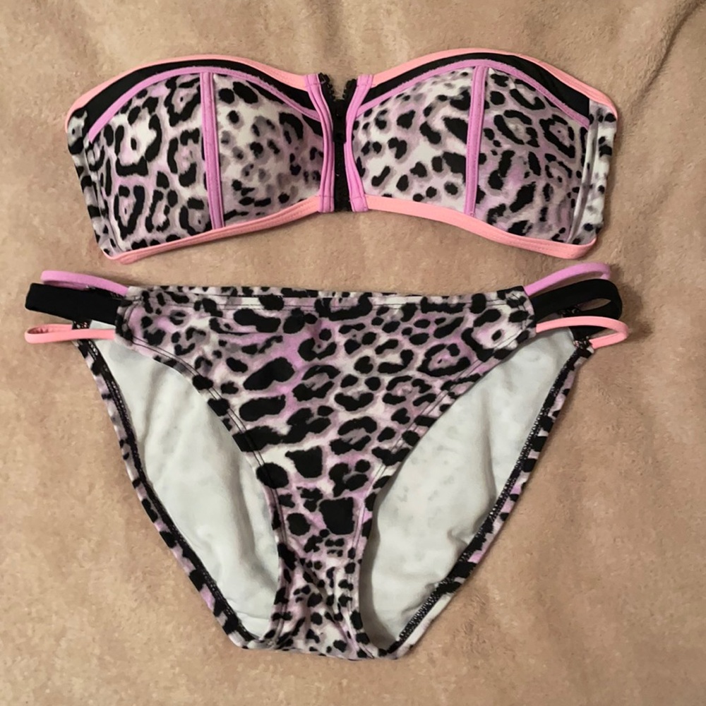Strapless Leopard Bikini